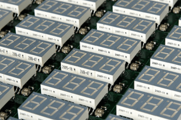 bestueckung2 Kleinserien für Elektronik Fertigung und Bestückung
